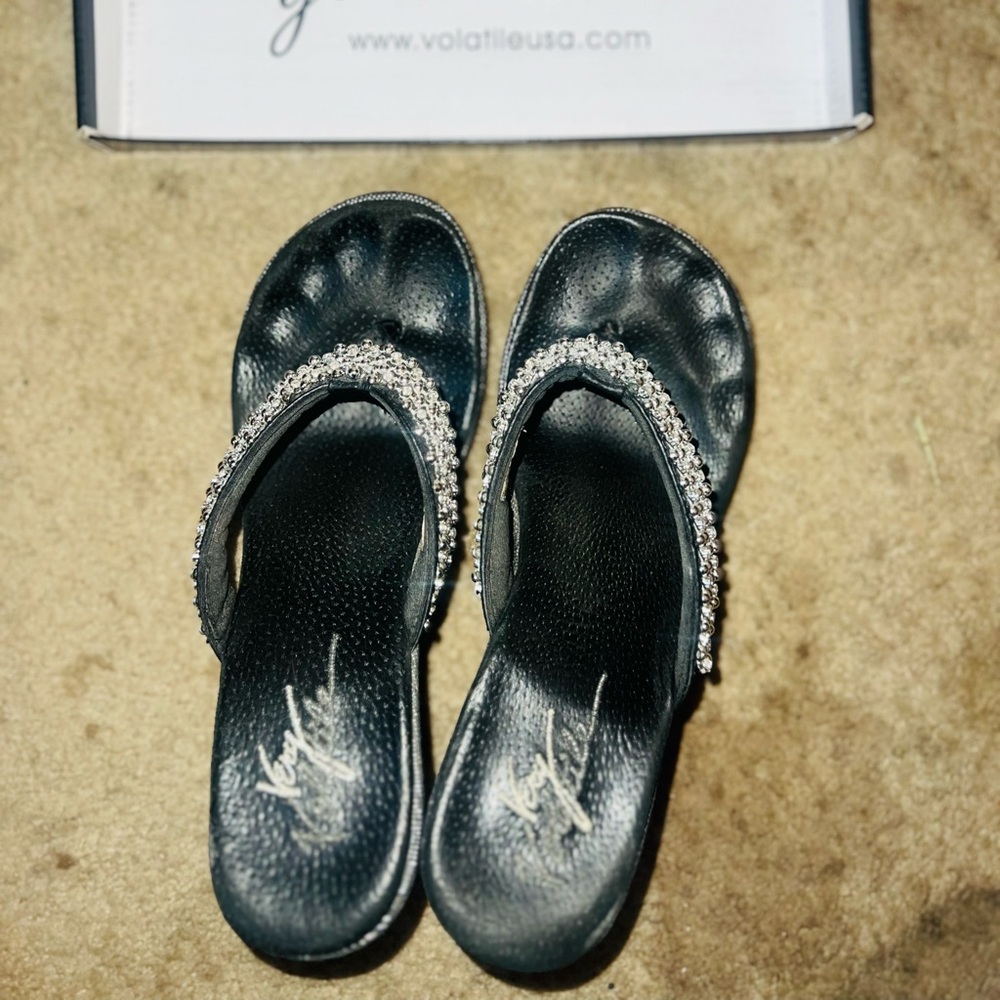 Very volatile sandal wedge embellishment rhinestone size 7 women’s